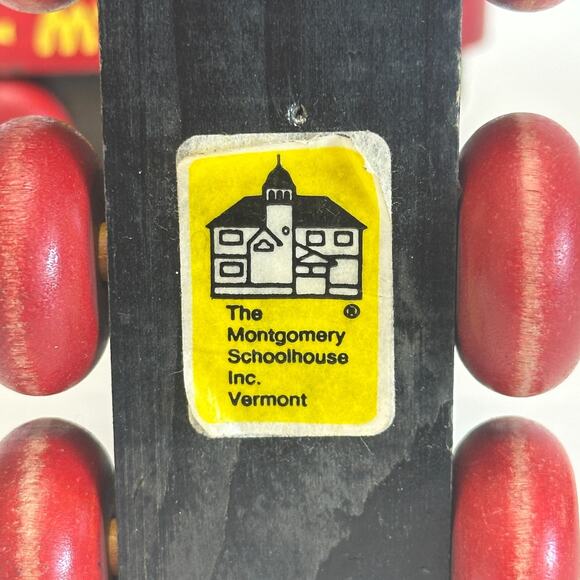 VTG My Train Montgomery Schoolhouse Vermont Wooden Trainset 3 Cars 6 People - Picture 7 of 12